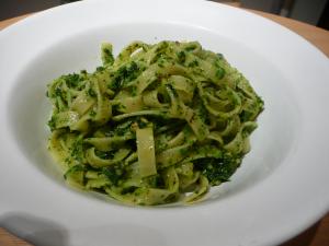 Tagliatelle with parsley and walnut pesto