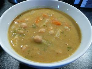 Spiced chickpea and veg soup