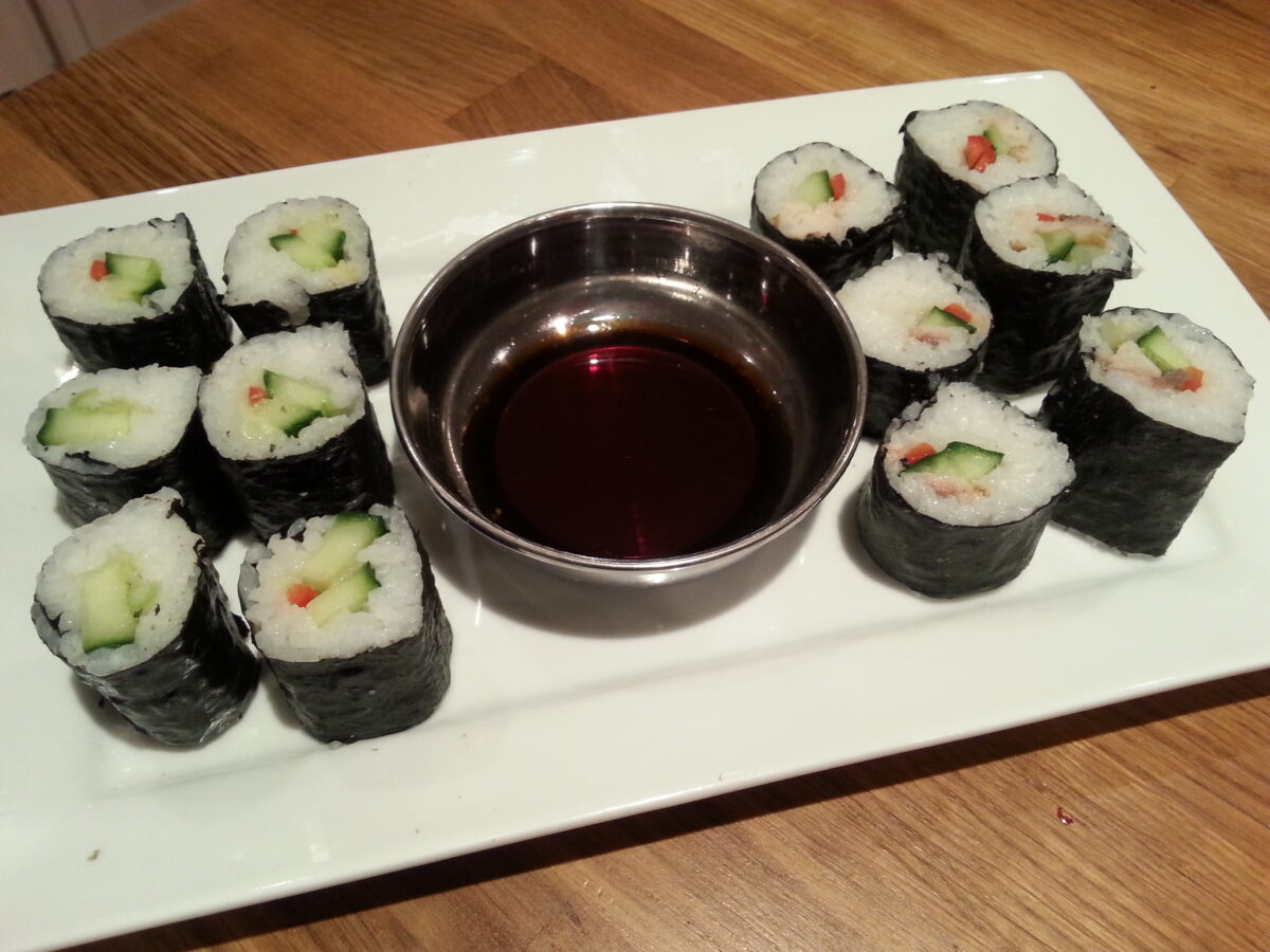 smoked mackerel sushi